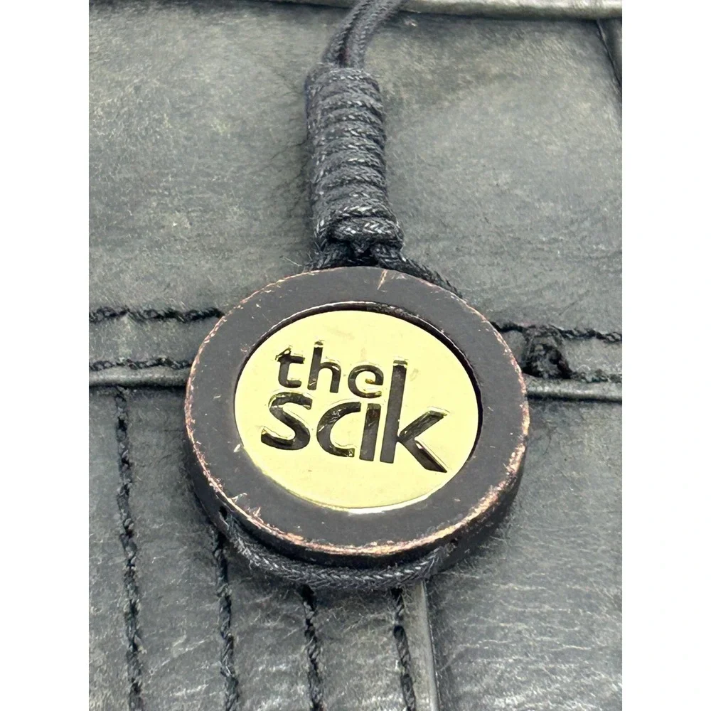 The Sak sak peace